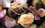 Трюфели с лепестками роз